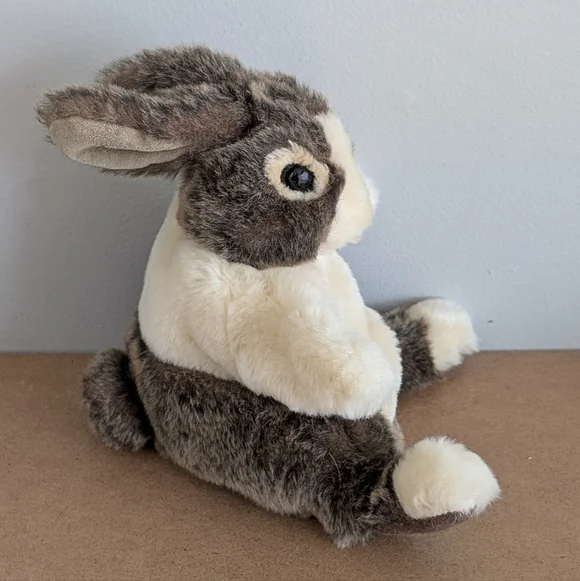 Folkmanis | Dutch Rabbit Hand Puppet - Picture 4 of 15